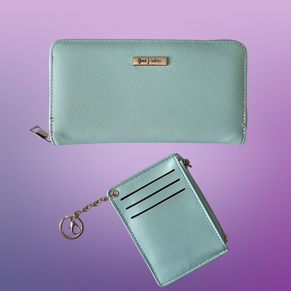 Yani L'adore Set Blue Faux Leather Zip Around Wallet & Card Case Key Ring NWOT